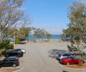 Hillarys Marina Apartment