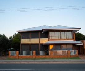 Waterside House Kalbarri