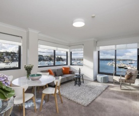 Absolute Waterfront Double Bay 2 Bedroom Apt