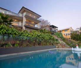 Absolute Waterfront Lakehouse Fishing Point Waterfront Pool Jetty