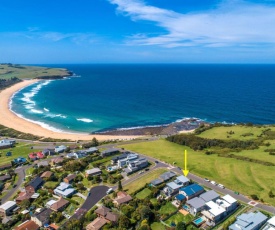 TASMAN DRIVE Gerringong 4pm check out Sundays