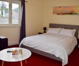 Comfortable Apartment In Trendy Haberfield Via 1