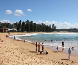 Avoca Beach "Cape Cottage"