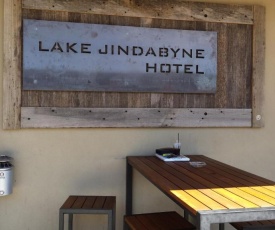 Lake Jindabyne Hotel