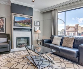 Head For The Hills At Charming Mountain Apartment