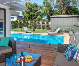 Emerald - coastal walk, swimming pool, pet friendly