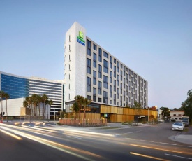 Holiday Inn Express Sydney Airport, an IHG Hotel