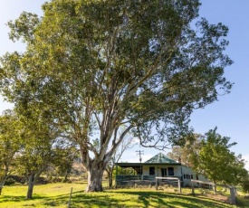 Old Schoolmaster's Cottage on the Barrington River