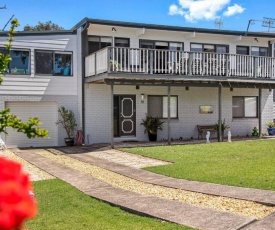 Carroll Ave 85 Mollymook