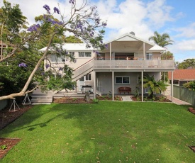 HILLTOP HAVEN in MOLLYMOOK