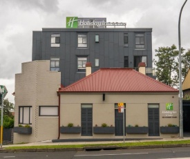 Holiday Inn & Suites - Parramatta Marsden Street, an IHG Hotel