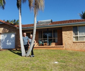 Twin Palms Holiday House at Lighthouse