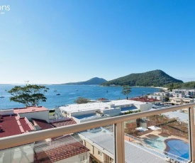 Blue Horizons, Unit 808, 41-45 Shoal Bay Road