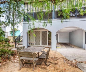 Shoal Bay Avenue, Unit 2/7