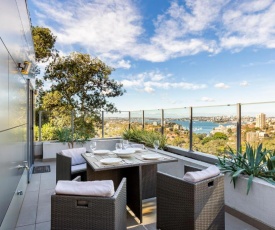 2 Bdrm North Sydney with stunning harbour views - 16WAL