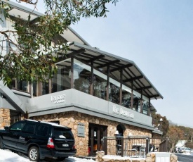 The Denman Hotel in Thredbo