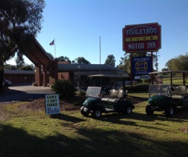 Tooleybuc Club Motor Inn