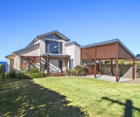 South Pacific Crescent 75, Ulladulla