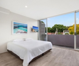 Bondi Beach Studio King Suite + Balcony